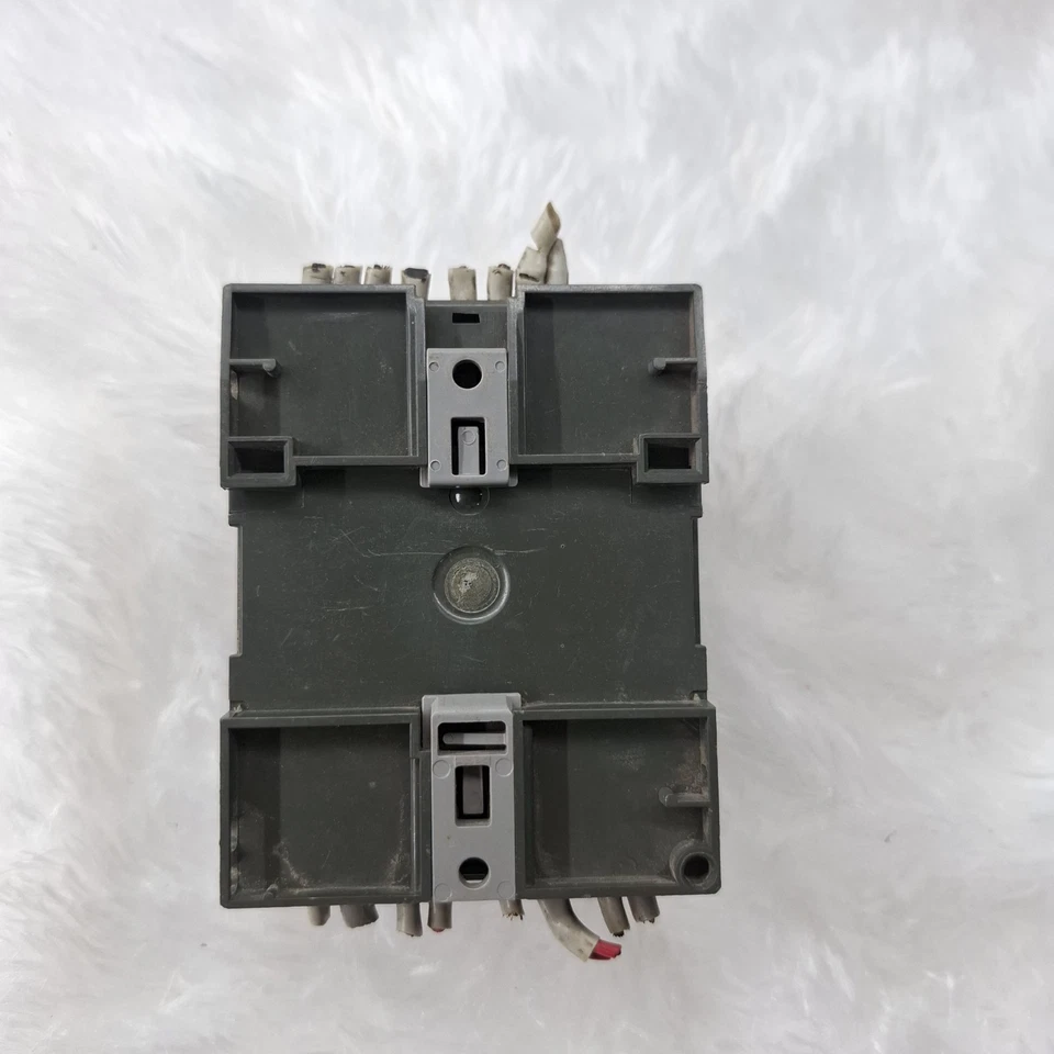 Siemens 6ED1052-2HB00-0BA6 – LOGO! 24RCO Logic Module 24V AC/DC 6ED10522HB000BA6